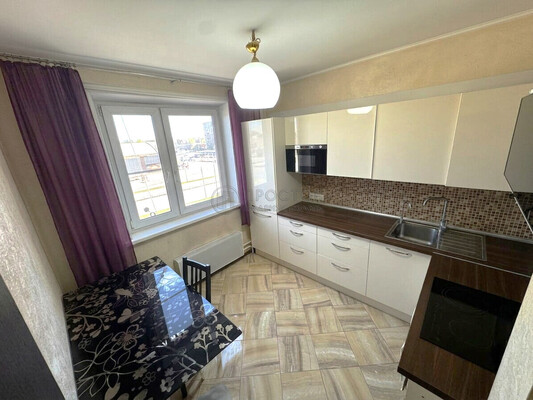 Продам трехкомнатную (3-комн.) квартиру, Лермонтовский пр-кт, 12, Москва г