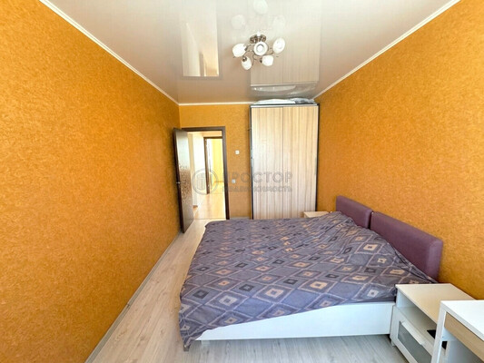 Продам трехкомнатную (3-комн.) квартиру, Лермонтовский пр-кт, 12, Москва г
