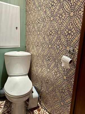 Продам трехкомнатную (3-комн.) квартиру, Ратная ул, 10к2, Москва г