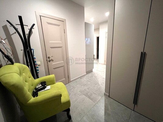 Продам двухкомнатную (2-комн.) квартиру, Заводская ул, 18к3, Нахабино рп