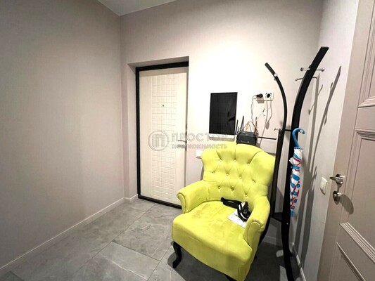 Продам двухкомнатную (2-комн.) квартиру, Заводская ул, 18к3, Нахабино рп