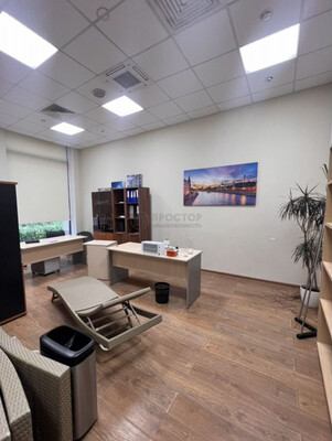 Продам коммерческое помещение 86,4 м2, Софийская наб, 34, Москва г