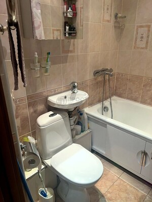 Продам однокомнатную (1-комн.) квартиру, Усачёва ул, 19к3, Москва г