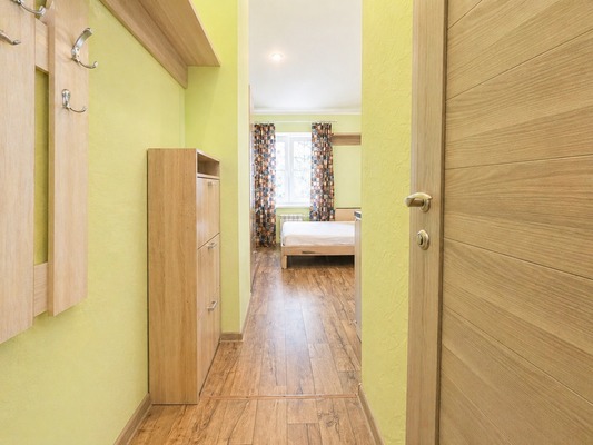 Продам однокомнатную (1-комн.) квартиру, Яхромская ул, 3, Москва г