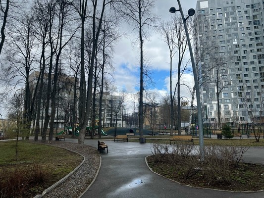 Продам трехкомнатную (3-комн.) квартиру, Революции ул, 52кВ, Пермь г