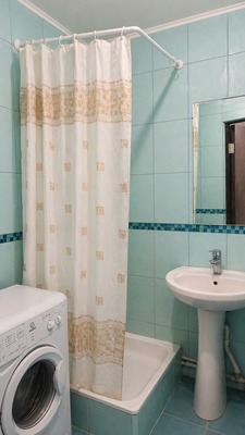 Продам двухкомнатную (2-комн.) квартиру, Пушкинская ул, 163-169, Ростов-на-Дону г