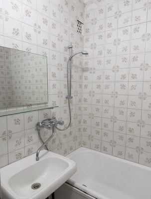 Продам двухкомнатную (2-комн.) квартиру, им. 40-летия Победы ул, 37/1, Краснодар г
