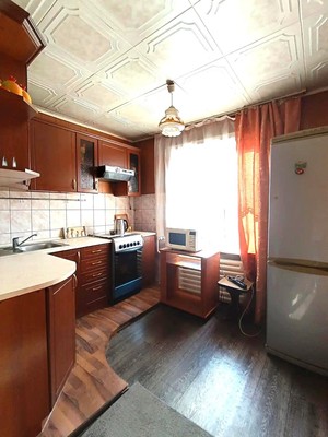 Продам двухкомнатную (2-комн.) квартиру, Панфиловцев ул, 35, Барнаул г