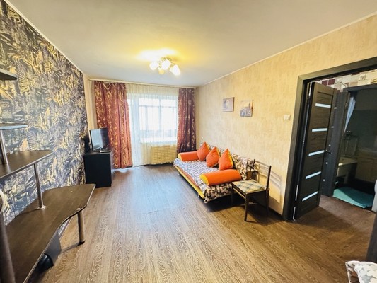 Продам однокомнатную (1-комн.) квартиру, Юрия Гагарина ул, 13к1, Уфа г
