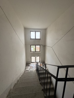Продам двухкомнатную (2-комн.) квартиру, Профсоюзная ул, 224А, Вольный Аул кп