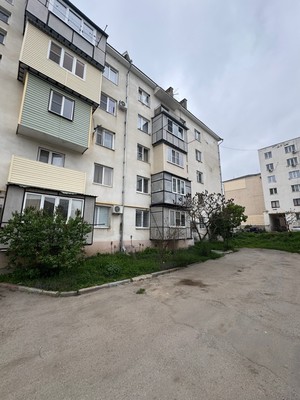 Продам двухкомнатную (2-комн.) квартиру, Профсоюзная ул, 224А, Вольный Аул кп