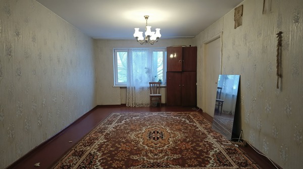 Продам трехкомнатную (3-комн.) квартиру, Багратиона ул, 74, Калининград г