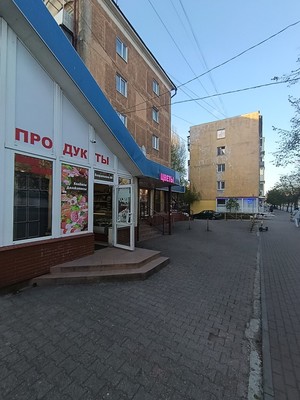 Продам трехкомнатную (3-комн.) квартиру, Багратиона ул, 74, Калининград г