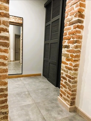 Продам двухкомнатную (2-комн.) квартиру, Офицерская ул, 3, Калининград г