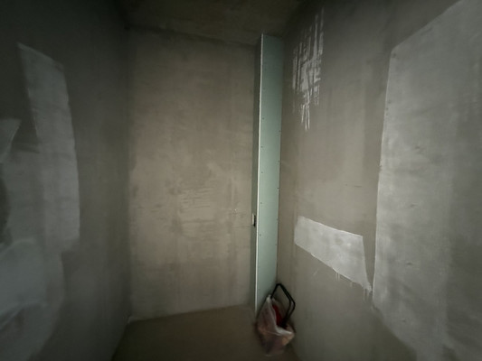 Продам однокомнатную (1-комн.) квартиру, Александра Суворова пр-кт, 1, Симферополь г