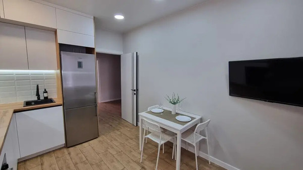 Продам двухкомнатную (2-комн.) квартиру, Лермонтова ул, 116к1, Анапа г