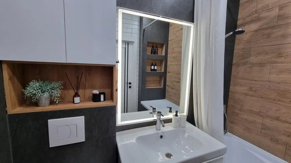 Продам двухкомнатную (2-комн.) квартиру, Лермонтова ул, 116к1, Анапа г