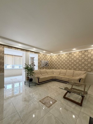 Продам трехкомнатную (3-комн.) квартиру, Тарчокова ул, 19к2, Нальчик г