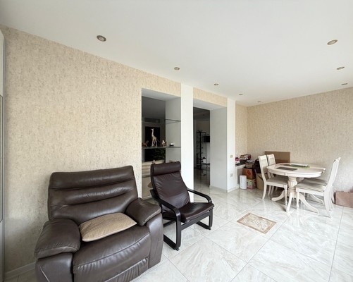 Продам трехкомнатную (3-комн.) квартиру, Тарчокова ул, 19к2, Нальчик г