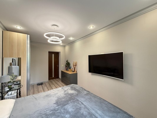 Продам трехкомнатную (3-комн.) квартиру, Тарчокова ул, 19к2, Нальчик г