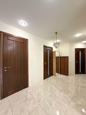 Продам трехкомнатную (3-комн.) квартиру, Тарчокова ул, 19к2, Нальчик г