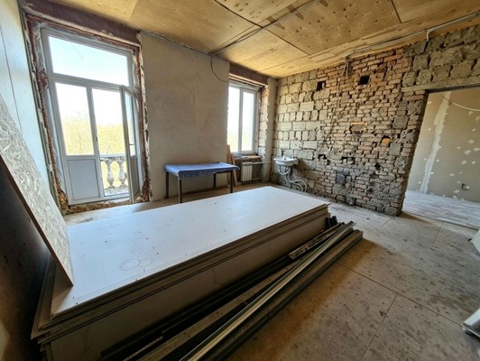Продам трехкомнатную (3-комн.) квартиру, Вязовская ул, 4В, Нижний Тагил г