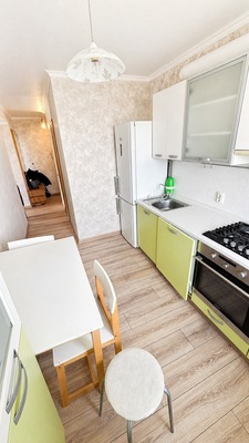 Продам двухкомнатную (2-комн.) квартиру, 2-я Краснодарская ул, 129к2, Ростов-на-Дону г