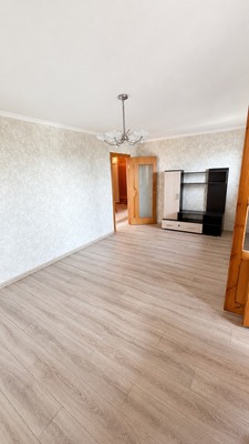Продам двухкомнатную (2-комн.) квартиру, 2-я Краснодарская ул, 129к2, Ростов-на-Дону г