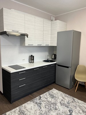 Продам однокомнатную (1-комн.) квартиру, Петровский б-р, 25, Бугры п