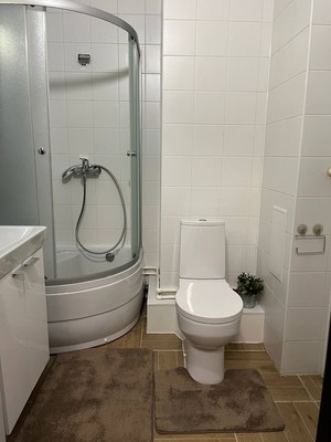 Продам однокомнатную (1-комн.) квартиру, Петровский б-р, 25, Бугры п