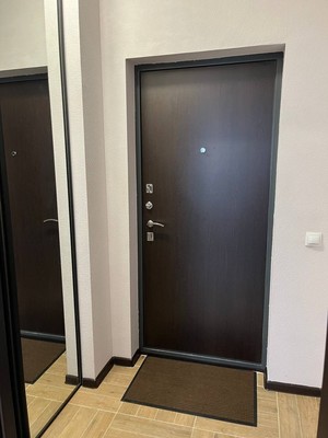 Продам однокомнатную (1-комн.) квартиру, Петровский б-р, 25, Бугры п