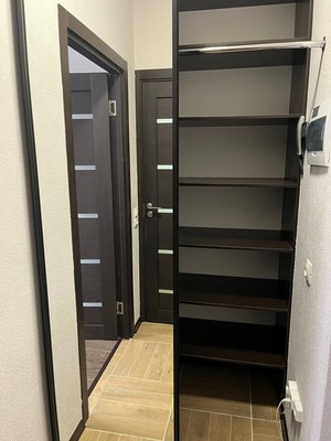 Продам однокомнатную (1-комн.) квартиру, Петровский б-р, 25, Бугры п