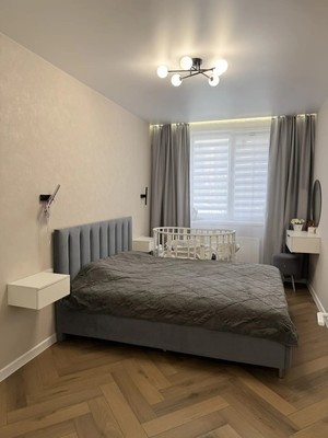 Продам двухкомнатную (2-комн.) квартиру, им. Валерия Вишневецкого ул, 11, Краснодар г