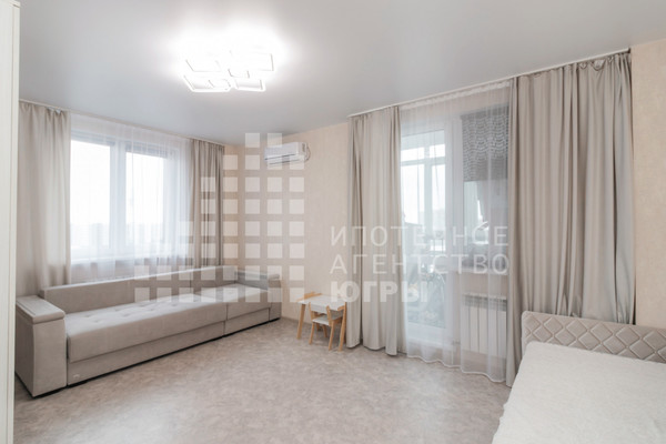 Продам двухкомнатную (2-комн.) квартиру, Анны Коньковой ул, 16, Ханты-Мансийск г