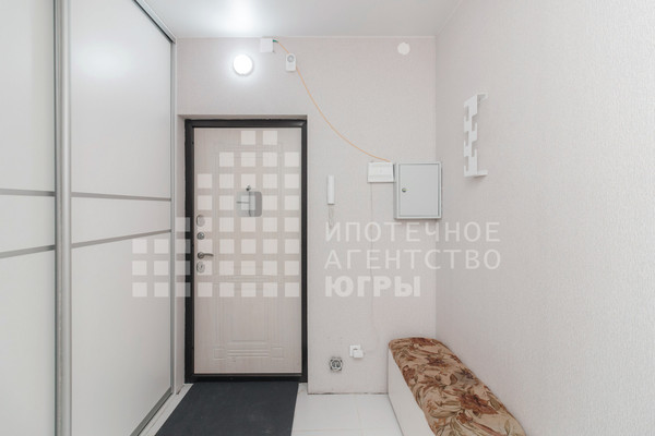 Продам двухкомнатную (2-комн.) квартиру, Анны Коньковой ул, 16, Ханты-Мансийск г