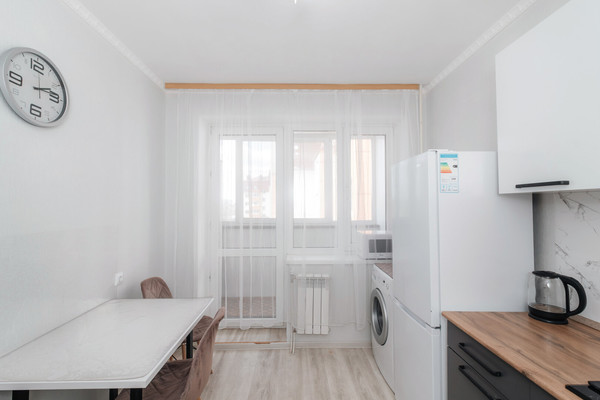 Продам двухкомнатную (2-комн.) квартиру, Свободы ул, 61, Ханты-Мансийск г