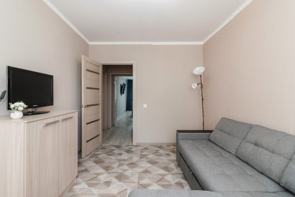 Продам двухкомнатную (2-комн.) квартиру, Свободы ул, 61, Ханты-Мансийск г