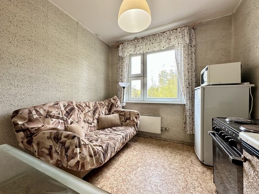 Продам однокомнатную (1-комн.) квартиру, Плеханова ул, 29к2, Москва г