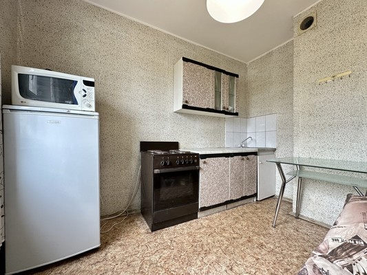 Продам однокомнатную (1-комн.) квартиру, Плеханова ул, 29к2, Москва г