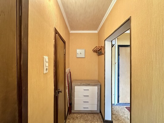 Продам однокомнатную (1-комн.) квартиру, Плеханова ул, 29к2, Москва г