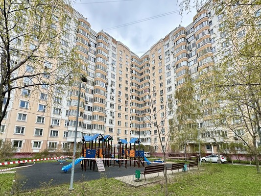 Продам однокомнатную (1-комн.) квартиру, Плеханова ул, 29к2, Москва г