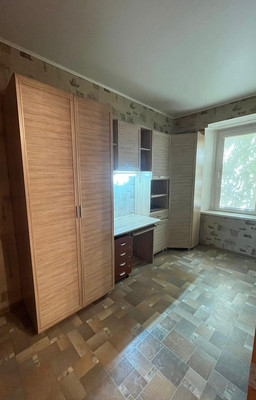 Продам многокомнатную квартиру, Лычманова ул, 40, Астрахань г