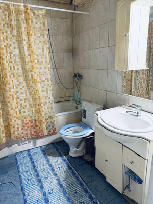 Продам трехкомнатную (3-комн.) квартиру, Советская ул, 30, Астрахань г
