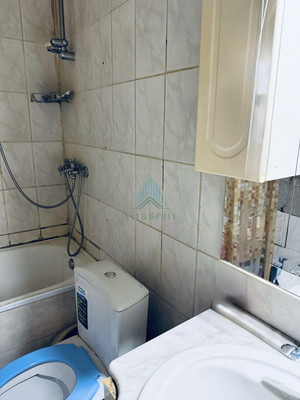 Продам трехкомнатную (3-комн.) квартиру, Советская ул, 30, Астрахань г