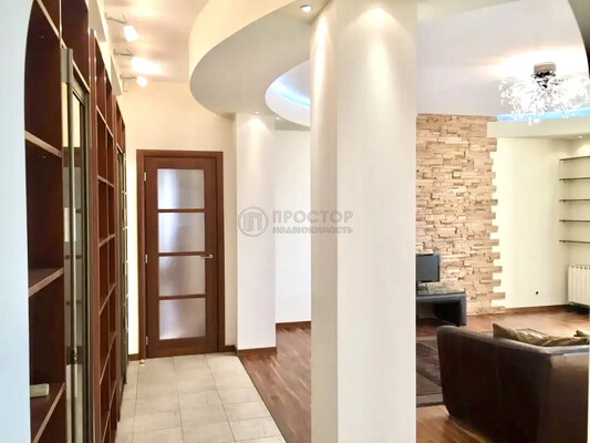 Продам трехкомнатную (3-комн.) квартиру, Мишина ул, 26, Москва г