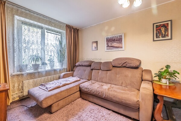 Продам двухкомнатную (2-комн.) квартиру, Грайвороновская ул, 20, Москва г