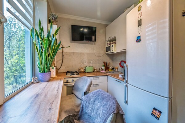 Продам двухкомнатную (2-комн.) квартиру, Грайвороновская ул, 20, Москва г