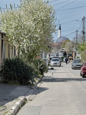 Продам трехкомнатную (3-комн.) квартиру, Генерал-майора П.П.Яременко ул, 32, Симферополь г