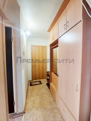 Продам двухкомнатную (2-комн.) квартиру, Кубяка ул, 9, Калуга г