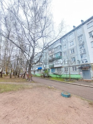 Продам двухкомнатную (2-комн.) квартиру, Кубяка ул, 9, Калуга г